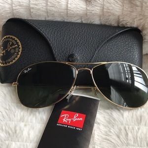 NWOT Ray•Ban Sunglasses